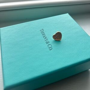Tiffany & Co - 18k Gold Single Earring